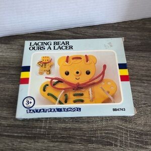 Vtg NOS Lacing Bear